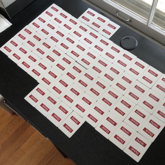 Vintage Basic Cigarettes Poker Size Playing Cards - Picture 16 of 16